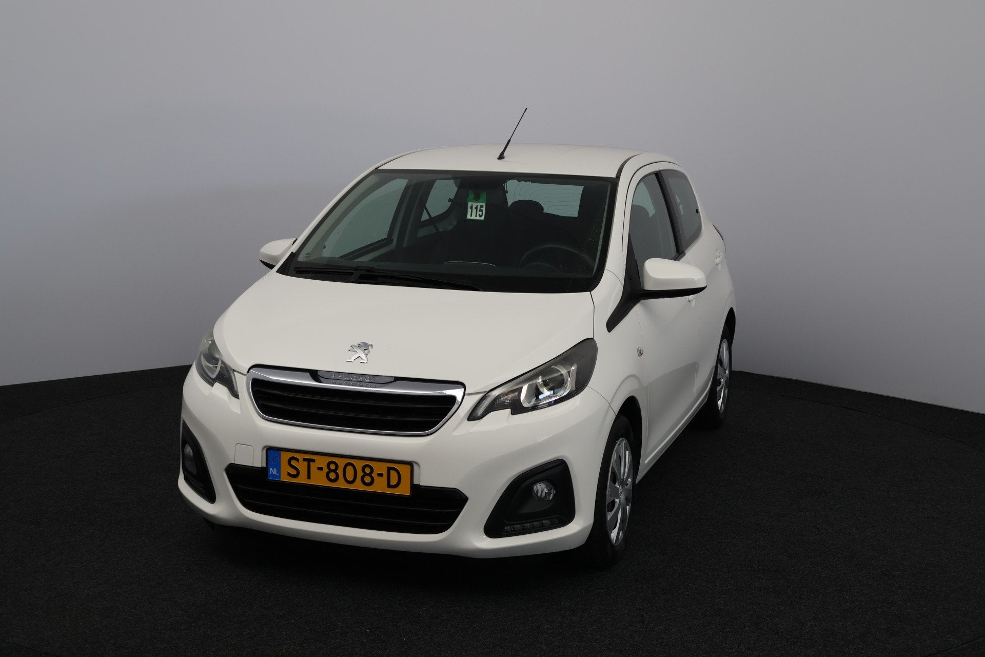 Peugeot 108 1.0 e-VTi Active /5-Drs /Airco /Elek. ramen voor, Auto's, Peugeot, Voorwielaandrijving, Stof, Gebruikt, Euro 6