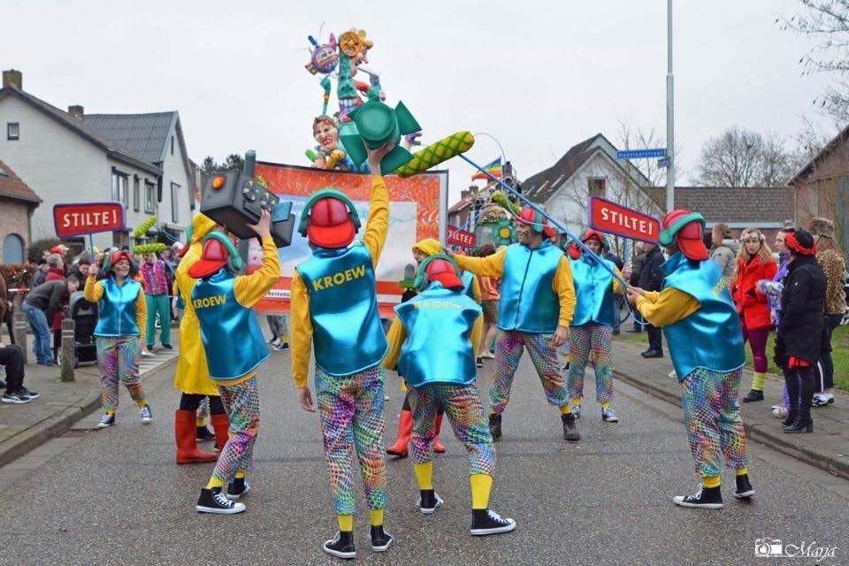 Bodywarmer crew carnaval, Carnaval, Overige maten, Ophalen of Verzenden, Kleding