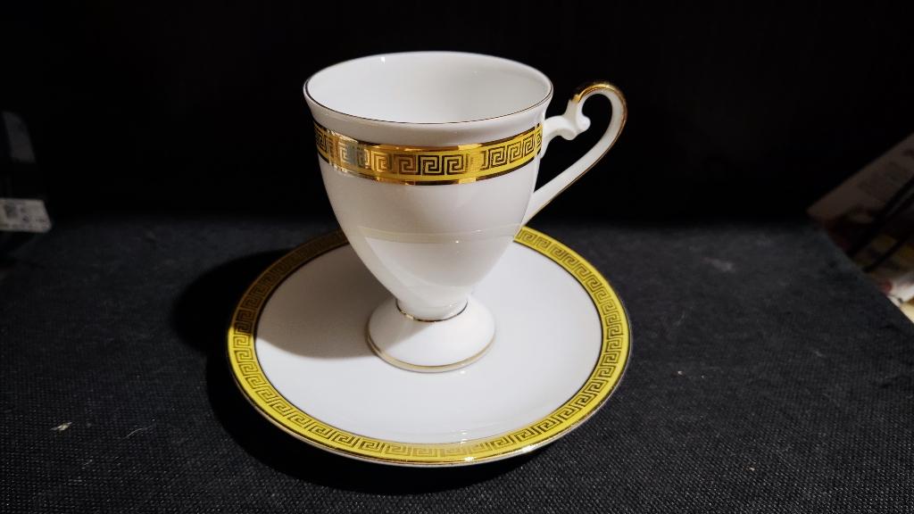 Vintage Hertel Jacob Bavaria Kop en Schotel – Goud Meander, Verzenden