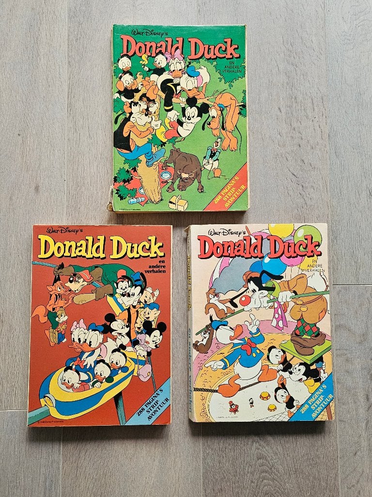 3 x dik boek Donald Duck en andere verhalen, Boeken, Meerdere stripboeken, Ophalen of Verzenden, Gelezen