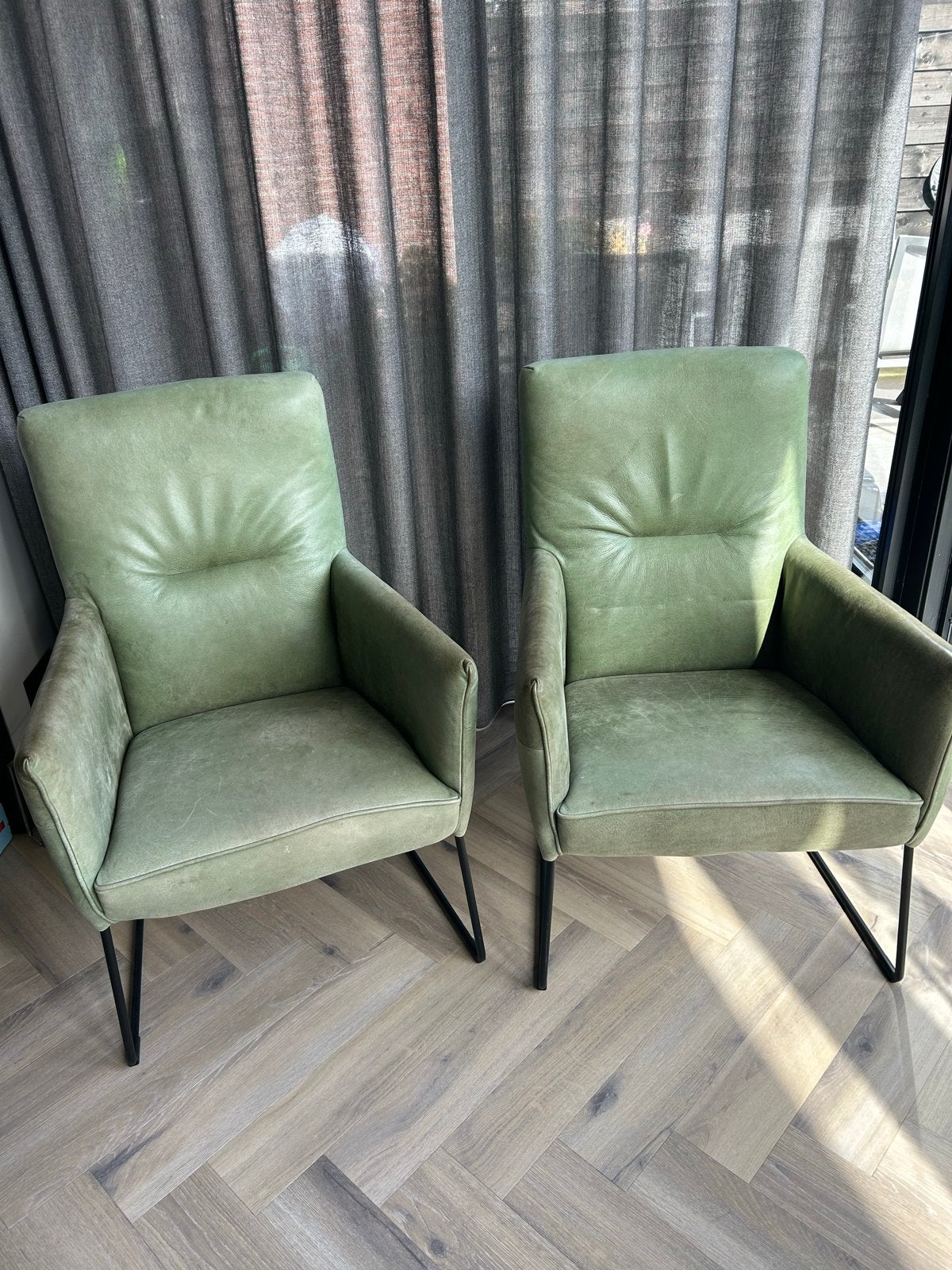 Groene Bueno fauteuil - Comfortabel en Stijlvol, Huis en Inrichting, Ophalen, Gebruikt, Minder dan 75 cm, Leer