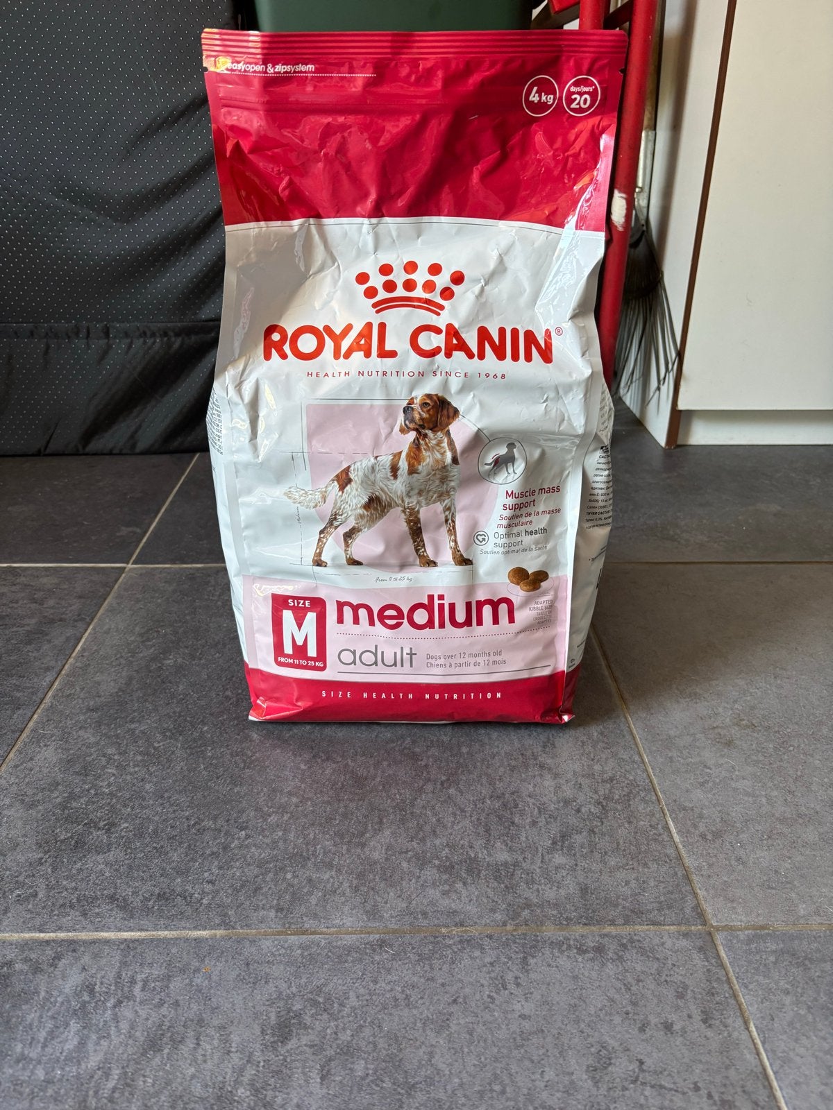 Hondenvoer Royal Canin nieuwe zak.4 kg, Dieren en Toebehoren, Dierenvoeding, Ophalen, Hond