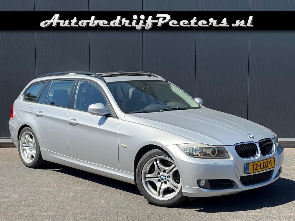 Bmw 3-SERIE Touring 320i Aut. Pano Xenon Leder Navi Cruise P, Auto's, BMW, Automaat, 4 cilinders, 1435 kg, 170 pk