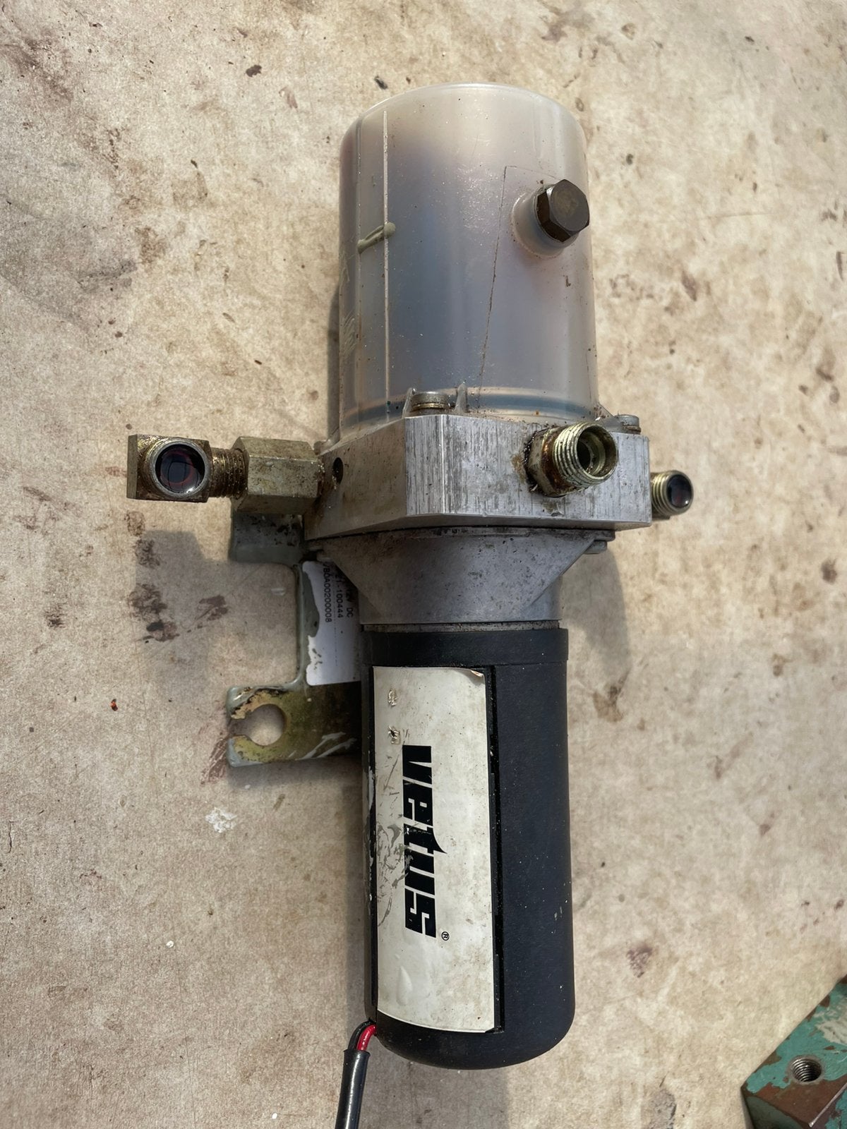 Vetus Hydraulische Pomp 12V DC - Type HPPB 12V DC, Ophalen, Gebruikt, Motor en Techniek