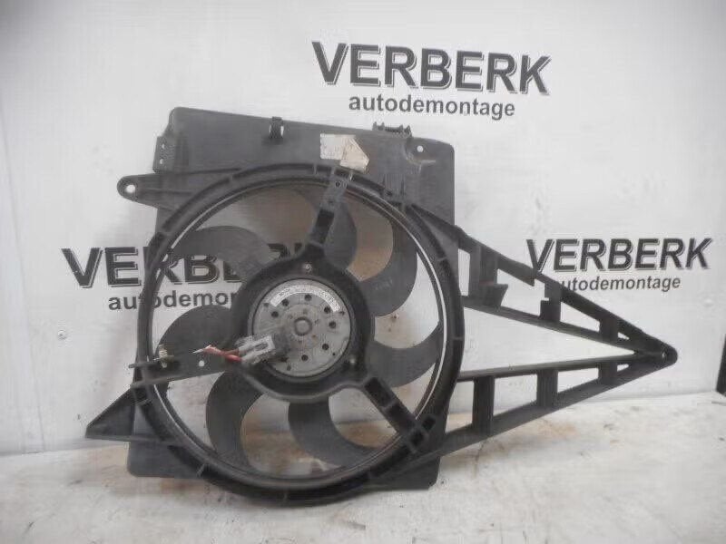 KOELVENTILATOR Opel Omega B (25 / 26 / 27) (24436502), Robert Bosch AG, Gebruikt, Opel, Ophalen of Verzenden