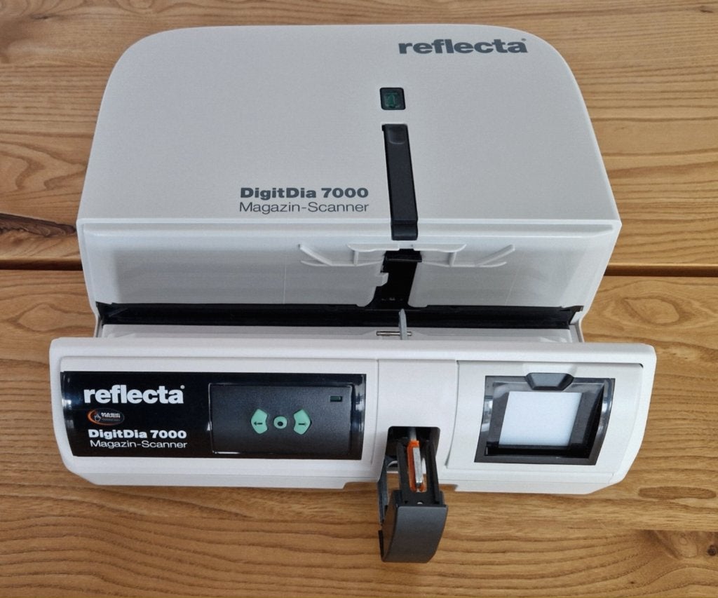 Reflecta DigitDia 7000 Dia Scanner, Computers en Software, Scanners, Ophalen of Verzenden, Zo goed als nieuw, Fotoscanner, Windows