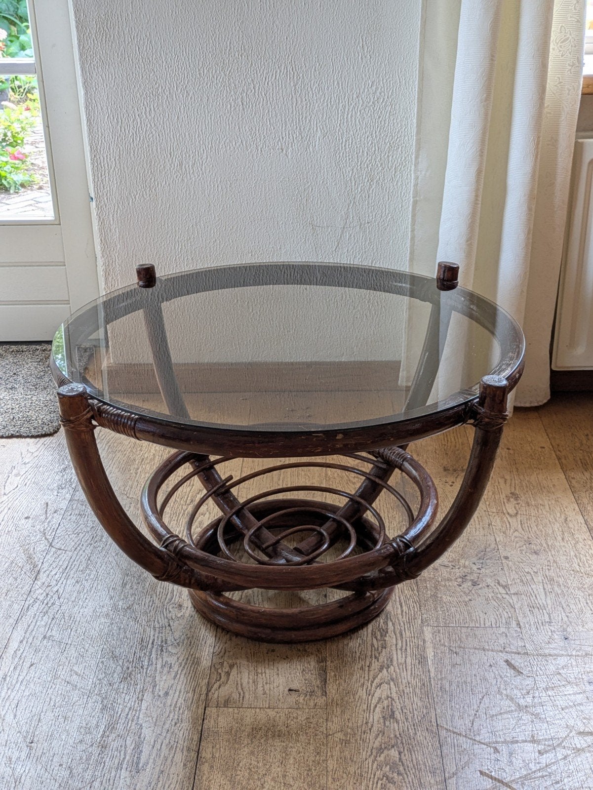 prachtige, vintage salontafel!, Rond, Overige houtsoorten, Zo goed als nieuw, 5 – 50
