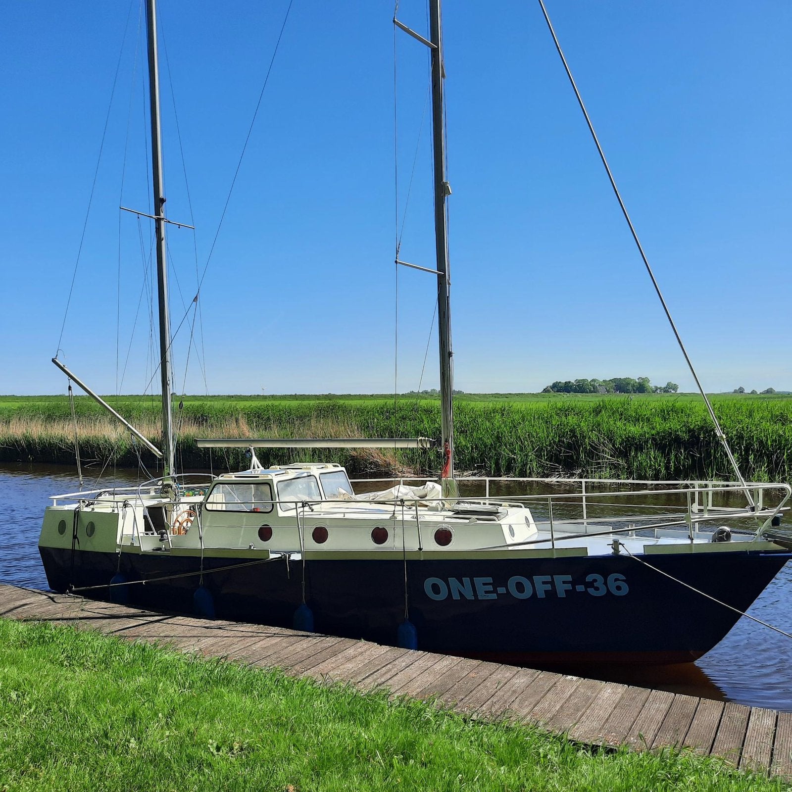 Kajuitzeiljacht cortenstaal, Kielmidzwaard, tweemaster, Watersport en Boten, Overige materialen, Overige merken, Gebruikt, 11 m