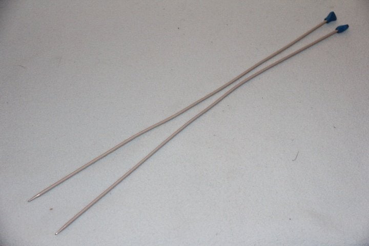 1 EURO OF GRATIS 2 aluminium breinaalden 3 mm Prym, Ophalen, Gebruikt, Breien, Naald