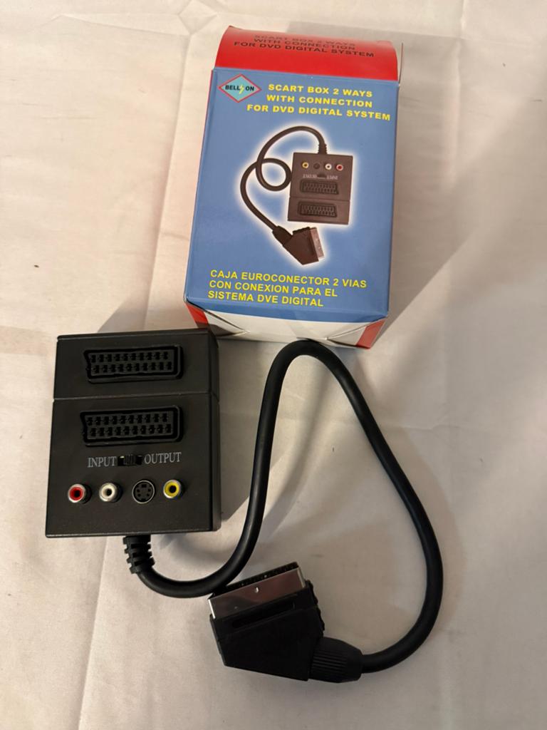 Bellon scart splitter. AV S-video, Ophalen of Verzenden, Zo goed als nieuw, Minder dan 2 meter, Scartkabel