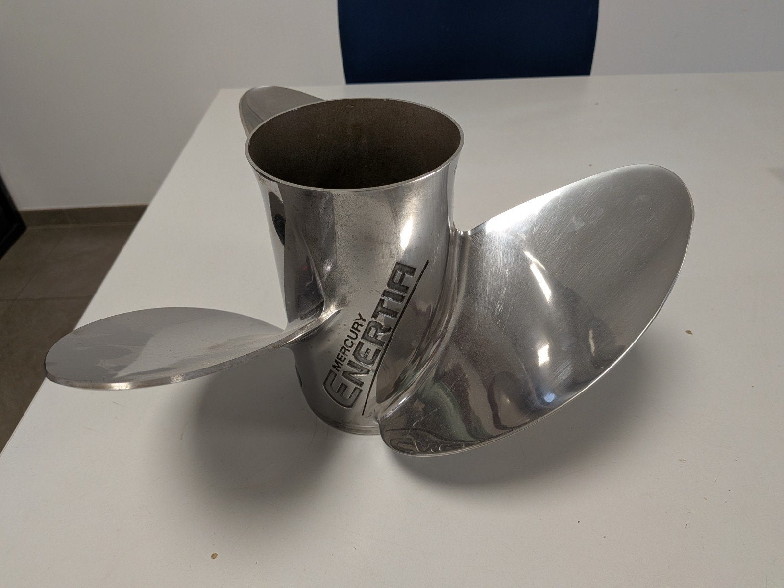 Mercury Enertia RVS Propeller - Zo goed als nieuw, Ophalen of Verzenden, Zo goed als nieuw, Motor en Techniek, Motorboot
