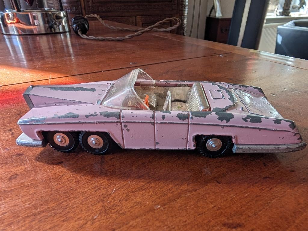 Dinky Toys Lady Penelope, Ophalen, Gebruikt