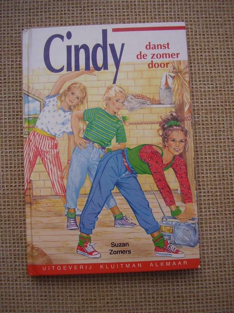 Cindy danst de zomer door, Ophalen of Verzenden, Gelezen, Fictie algemeen