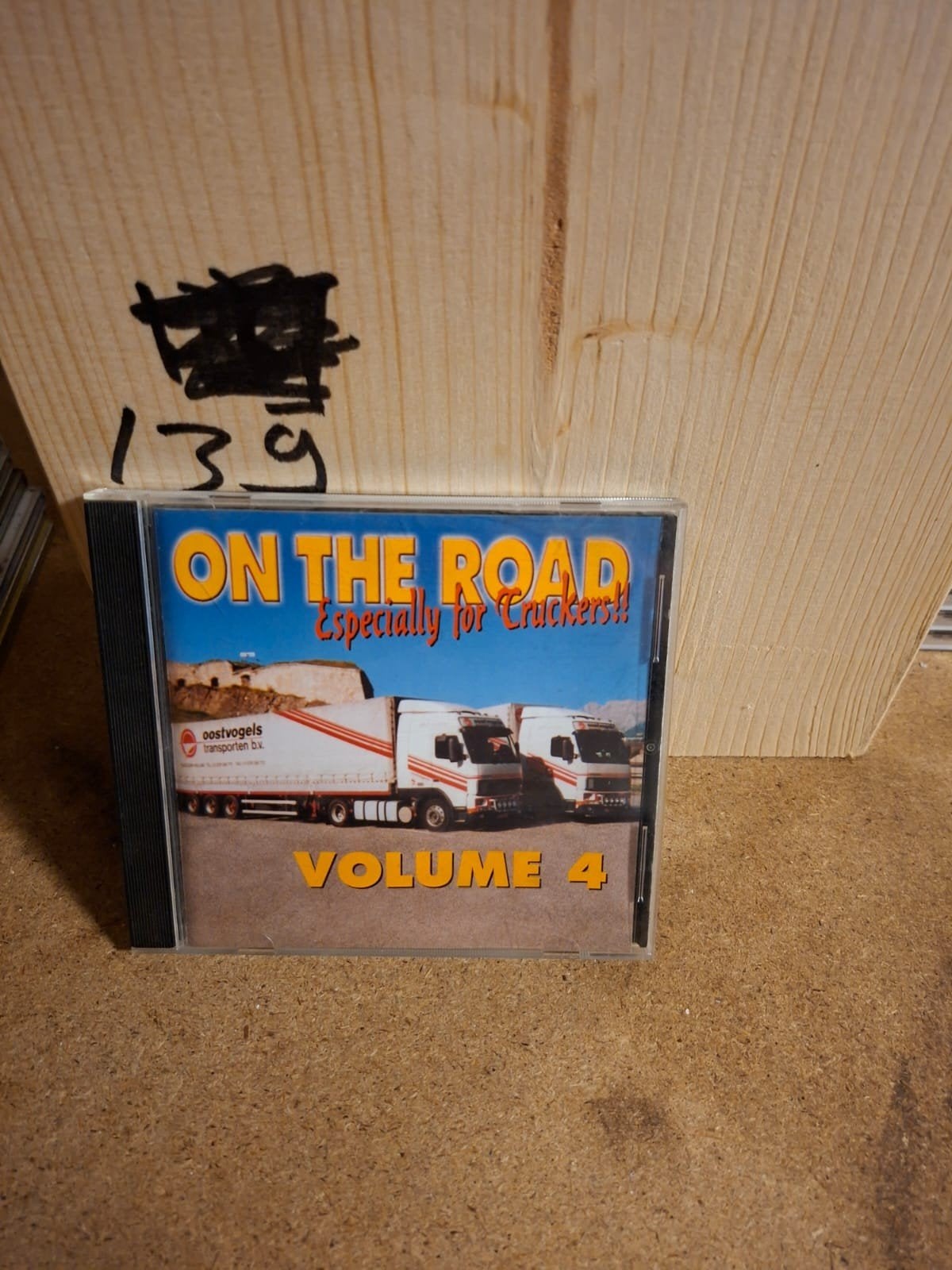 On The Road - Especially For Truckers!! Volume 4 CD, Cd's en Dvd's, Ophalen of Verzenden, Gebruikt, Verzamelalbum