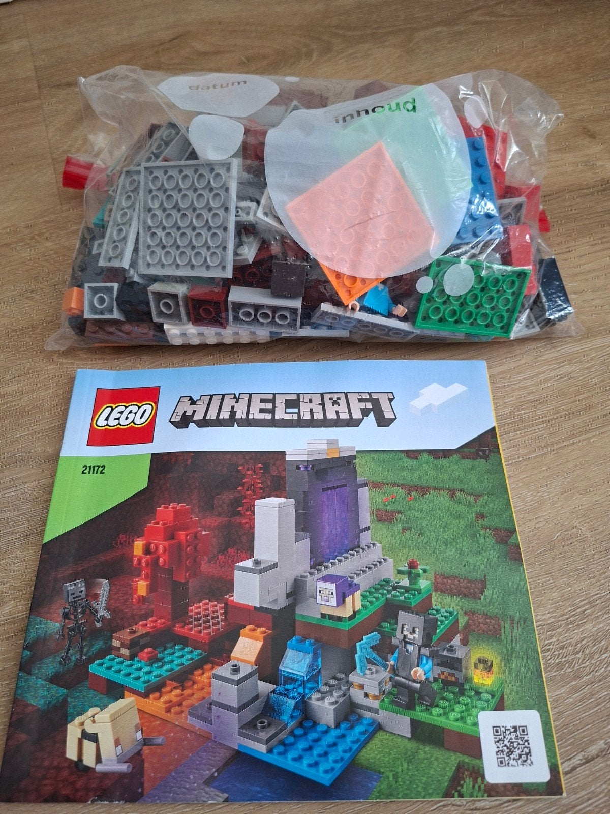 LEGO Minecraft 21172 - Het Verwoeste Portaal (compleet), Ophalen of Verzenden, Gebruikt
