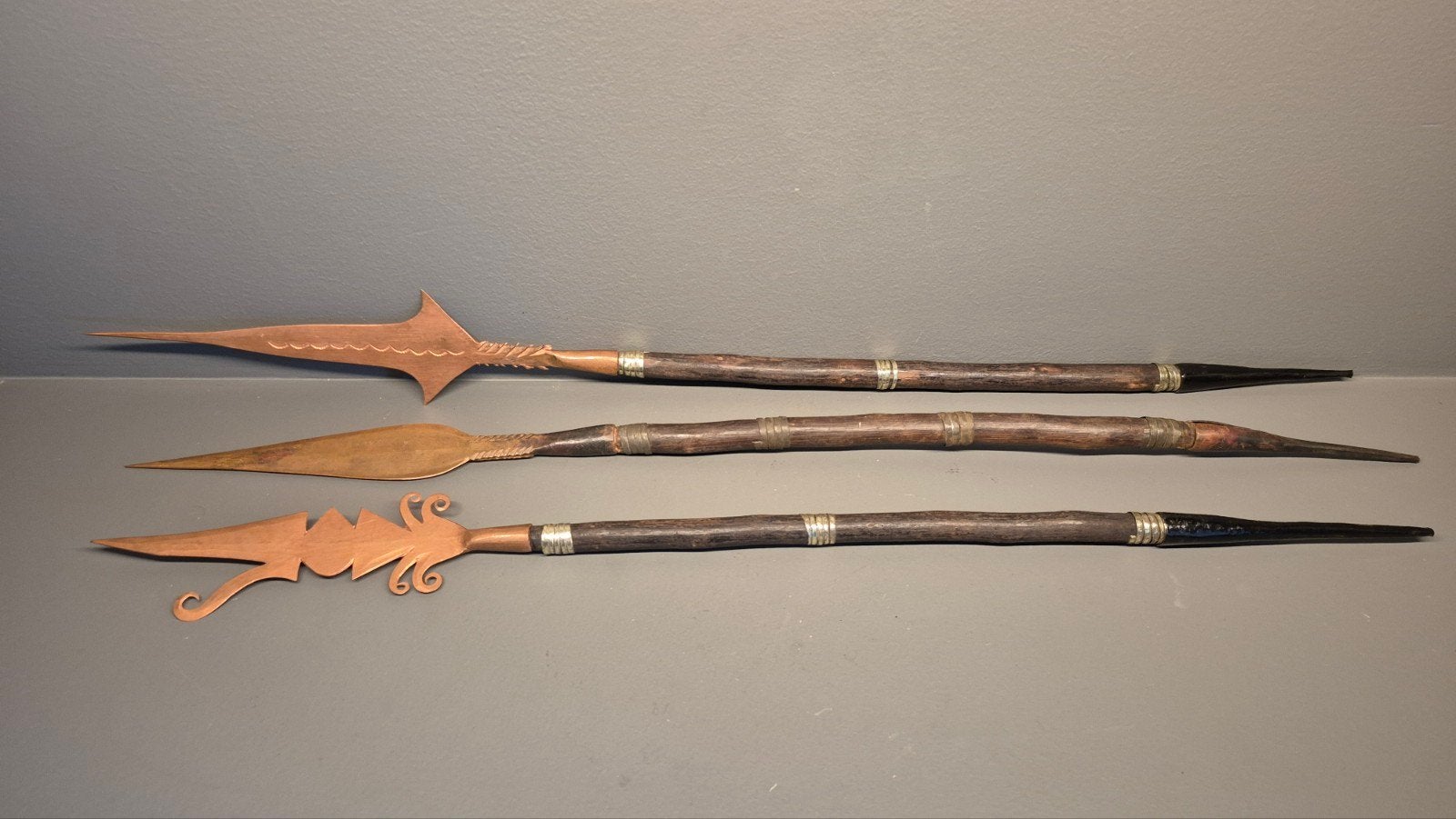 3 fraaie Afrikaanse speren - 63 cm, Antiek en Kunst, Hout, Handgemaakt, Afrika, Ophalen of Verzenden