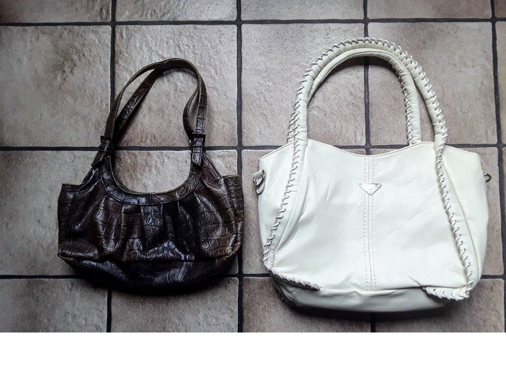 2 Dames tassen samen € 10,=, Ophalen of Verzenden, Gebruikt, Overige kleuren, Overige typen