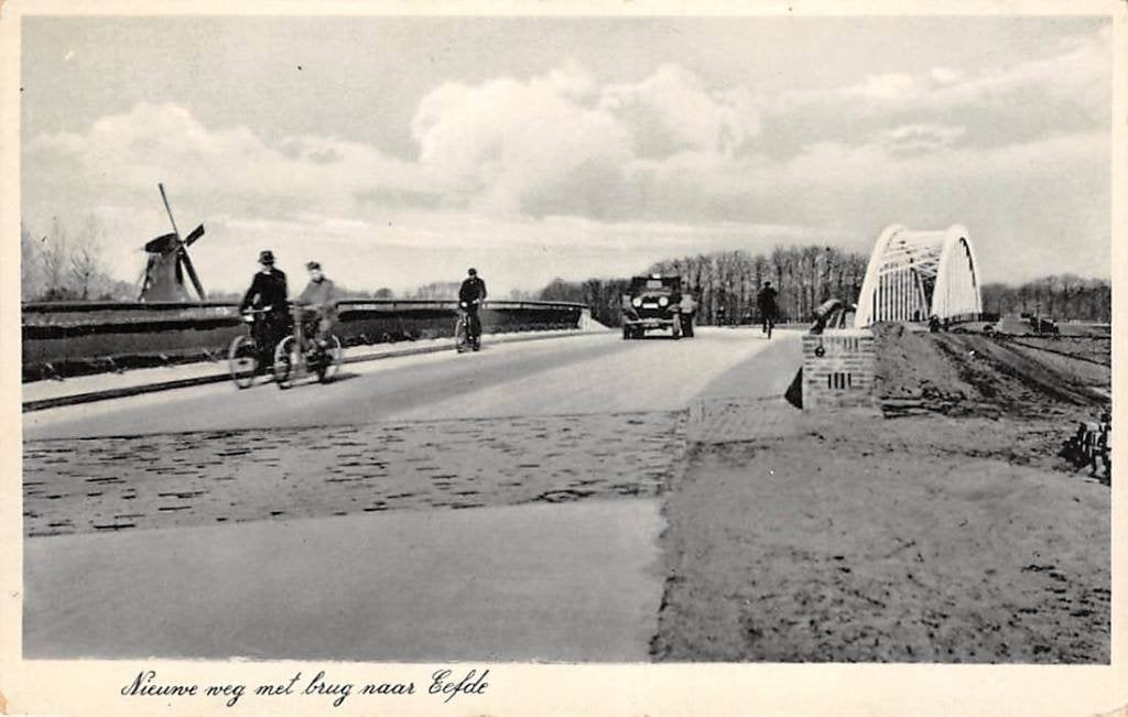 Nieuwe weg met brug naar Eefde 1946 Lochem Achterhoek, Ophalen of Verzenden, Voor 1920, Gelopen, Gelderland