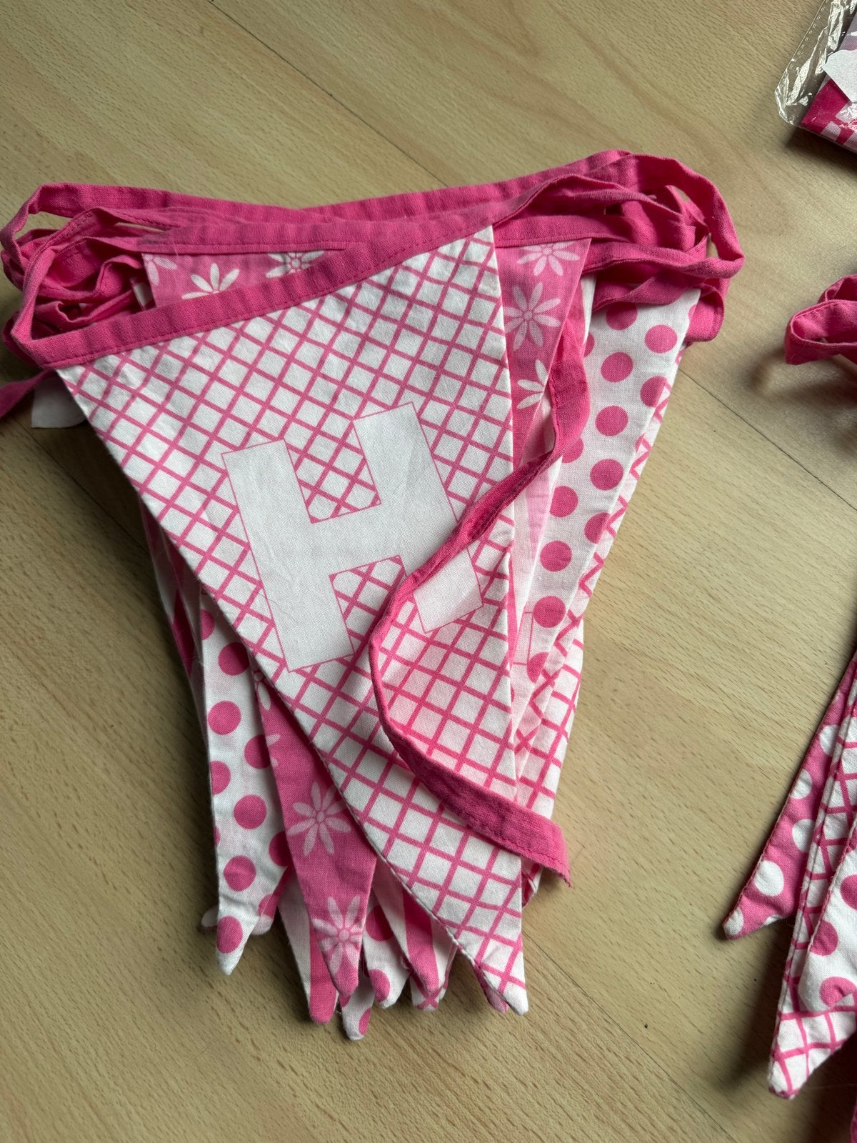 Roze Geboorte Versiering: Slingers, Spandoek, Knijpertjes, Hobby en Vrije tijd, Feestartikelen, Ophalen, Nieuw, Versiering, Geboorte of Huwelijk