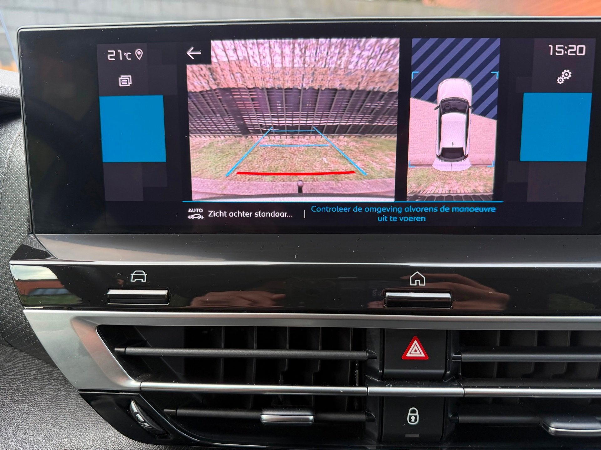 Foto 21 van Citroen C4 1.2 Puretech Shine wit 2021 TREKHAAK|LED|NAVI|NAP