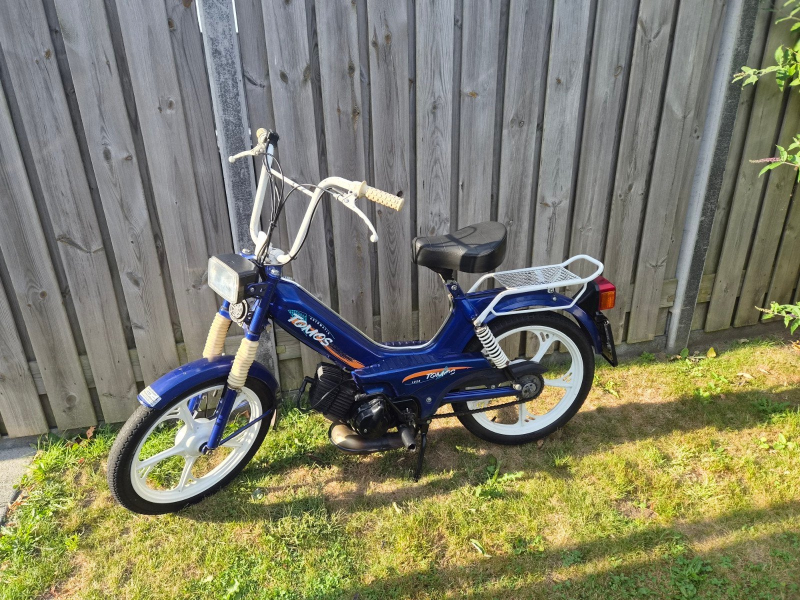 Tomos Luxe snorfiets, Fietsen en Brommers, Brommers | Tomos, Ophalen, 2 versnellingen, 50 cc