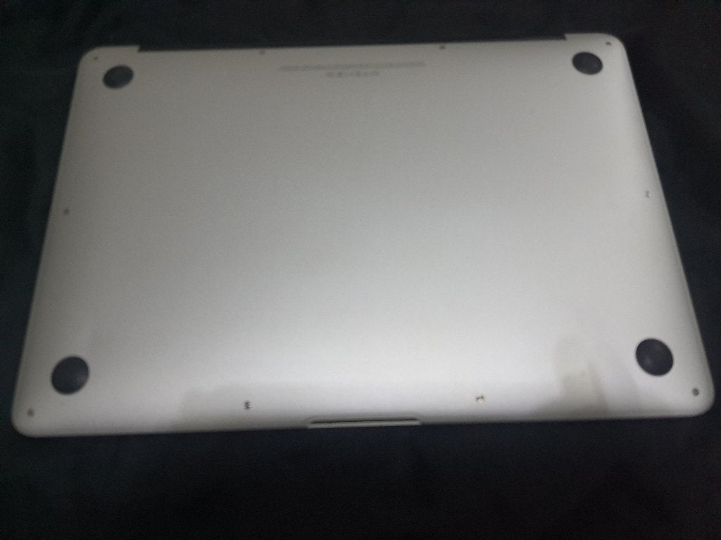 Foto 7 van Top Mark ZGAN Apple Macbook Air I5/8GB ram werkt uitstekend