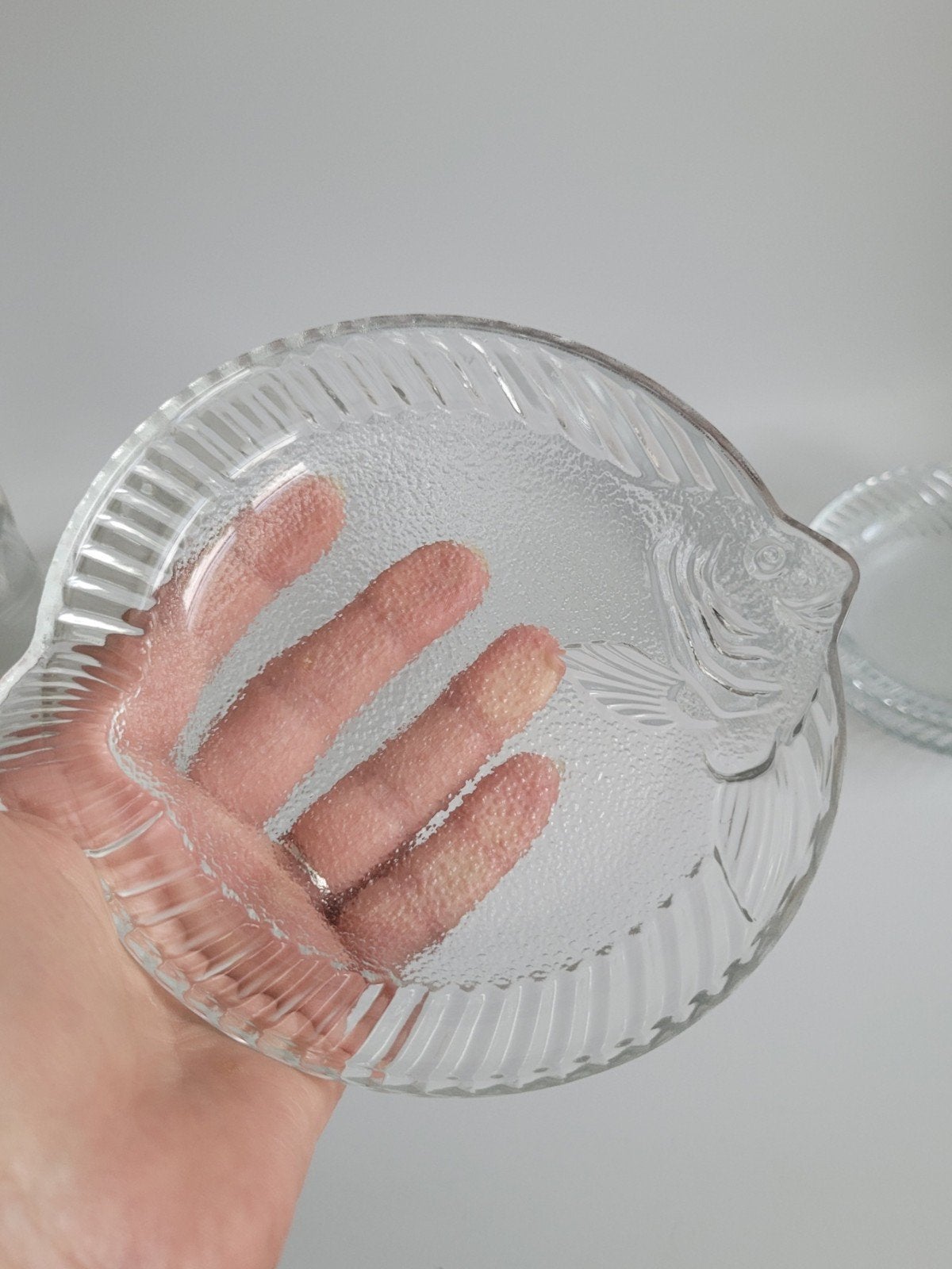 izgs set van 2 glazen borden schaal vis vorm vintage, Ophalen of Verzenden