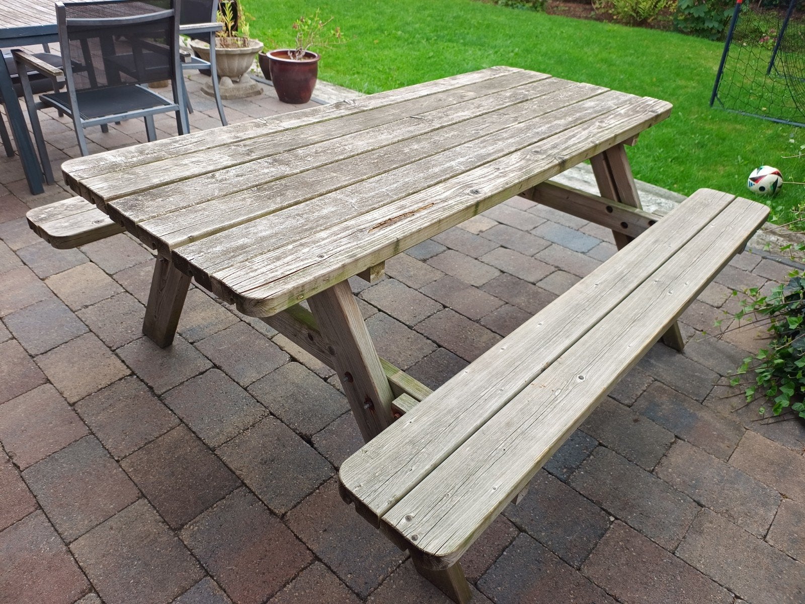 Houten picknicktafel met bankjes, Tuin en Terras, Ophalen, Gebruikt, Rechthoekig, Hout