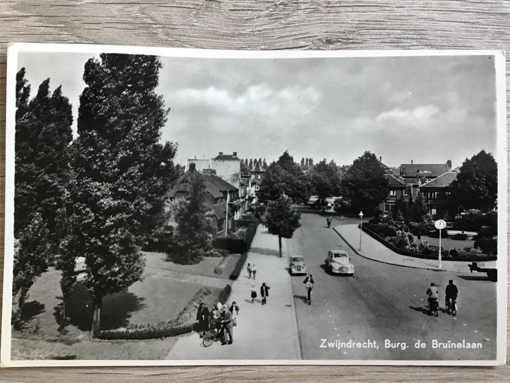Oude Ansichtkaart Zwijndrecht, Burg. de Bruïnelaan 1953, Ophalen of Verzenden, 1940 tot 1960, Gelopen, Zuid-Holland
