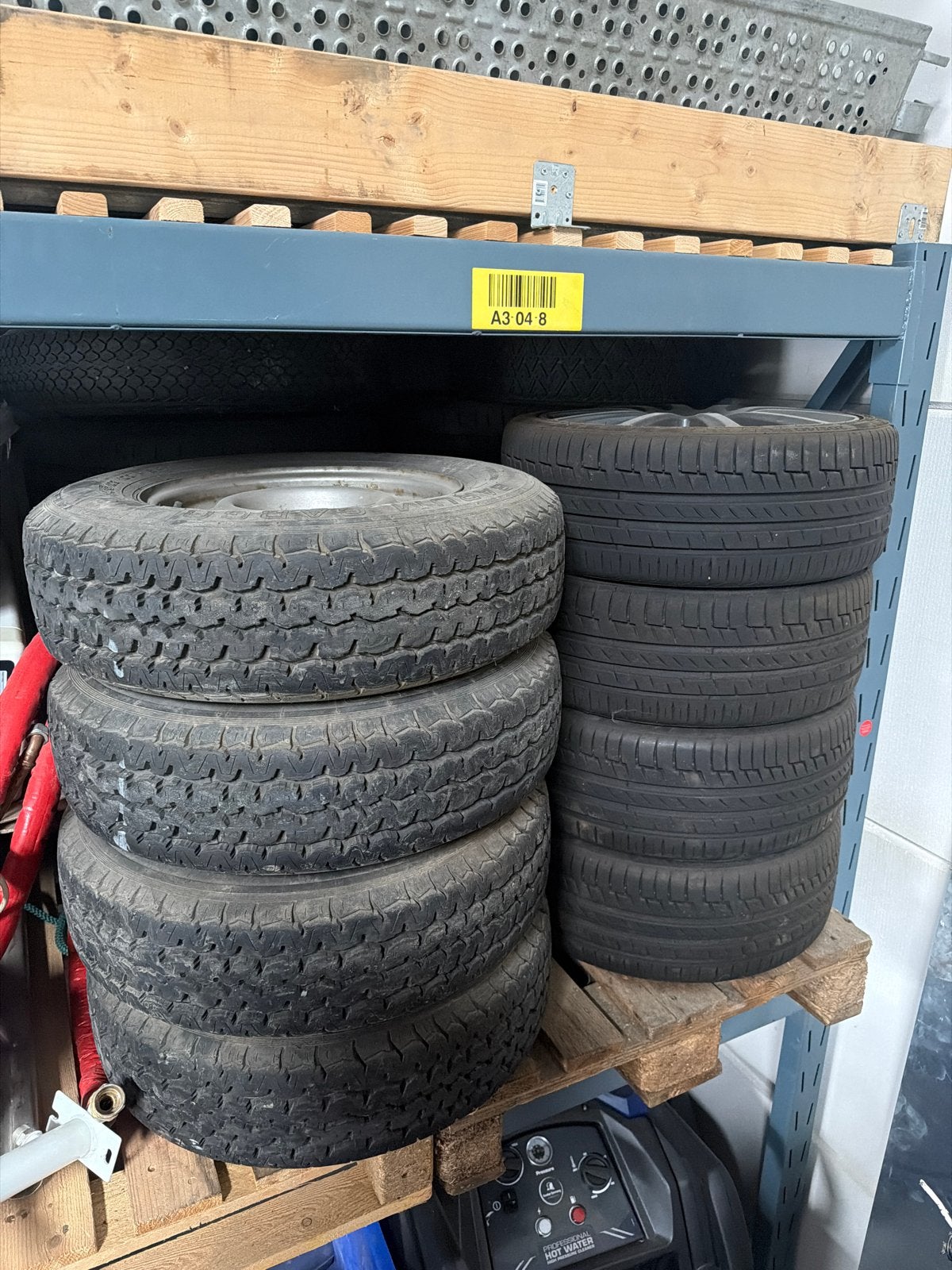 Diverse sets banden en reservewielen, Ophalen of Verzenden, Gebruikt, Banden en Velgen