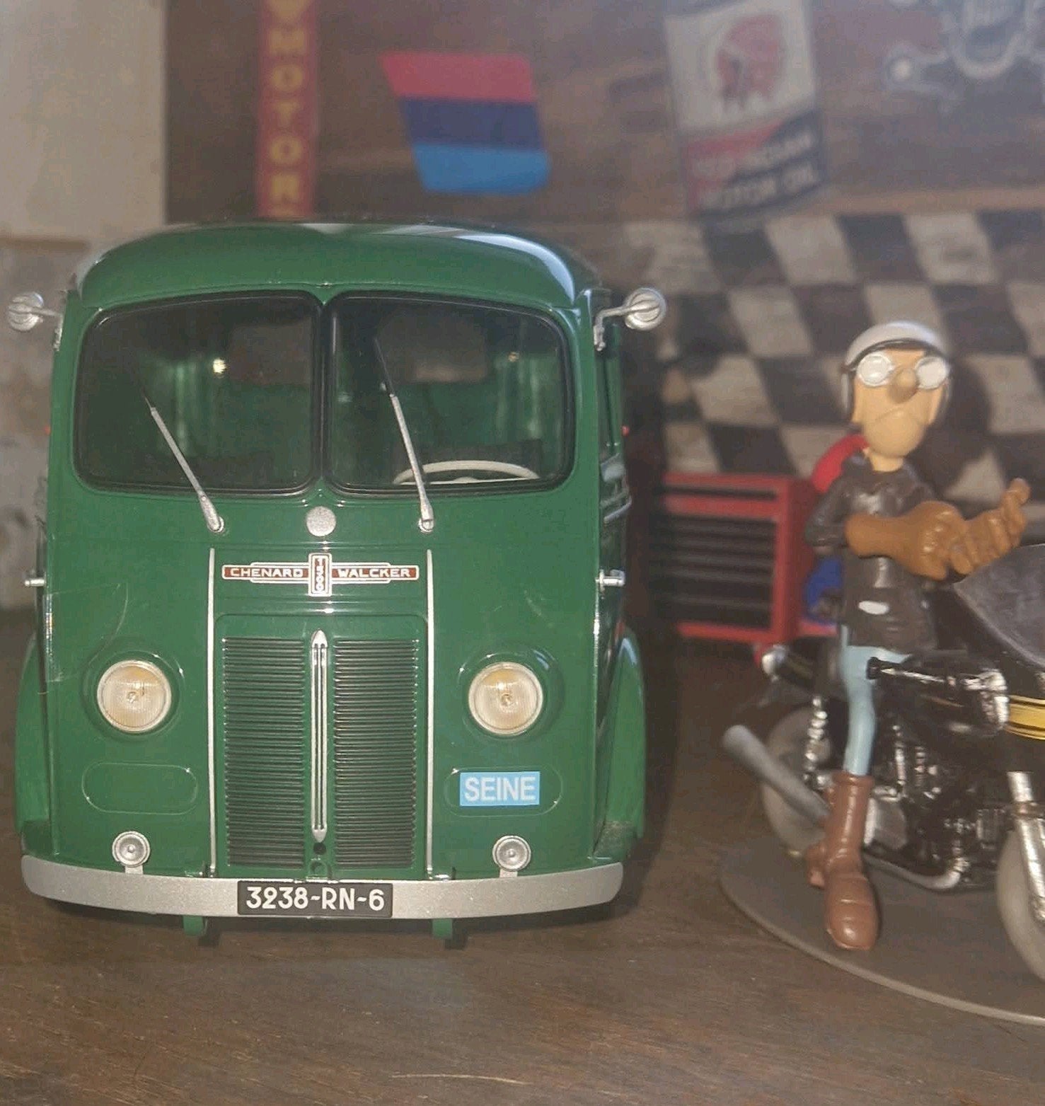 1946 Peugeot 1500kg Type CHV Chenard & Walcker 1:18 Norev, Verzenden, Nieuw, Auto, Norev