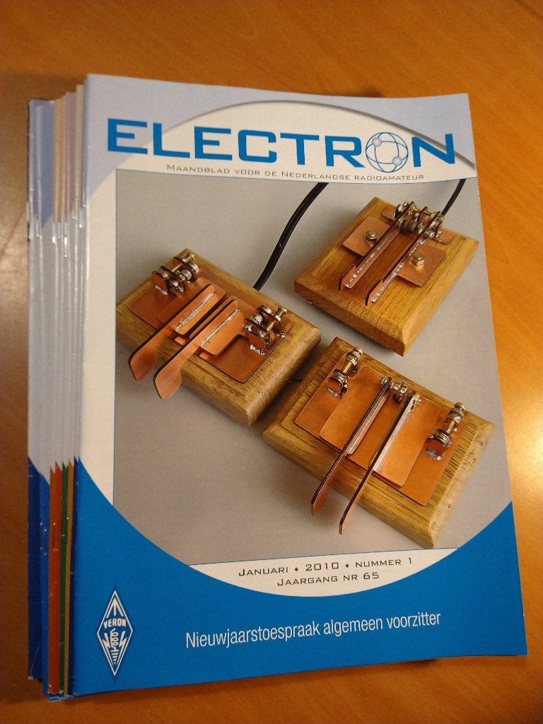 Electron. Maandblad voor de Nederlandse Radioamateur. 2010., Ophalen of Verzenden, Gelezen