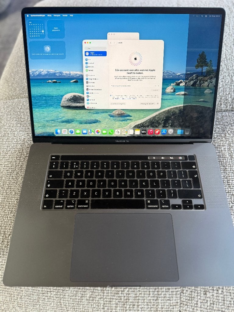 Macbook Pro 16"  met defect in scherm, Gebruikt, 2 tot 3 Ghz, 512 GB, 16 inch