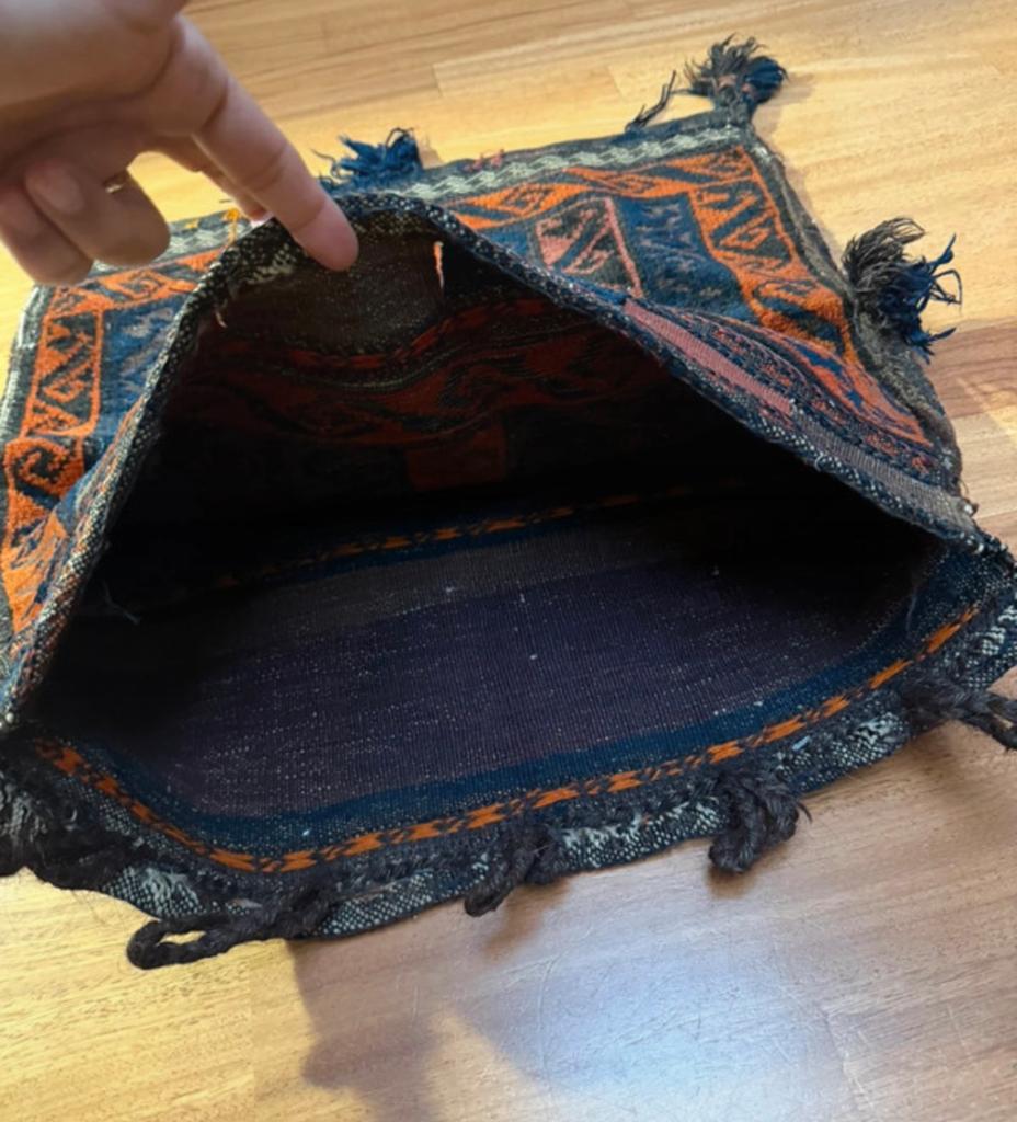 An old vintage kilim saddlebag Afghani, handwoven 58x60., Ophalen of Verzenden