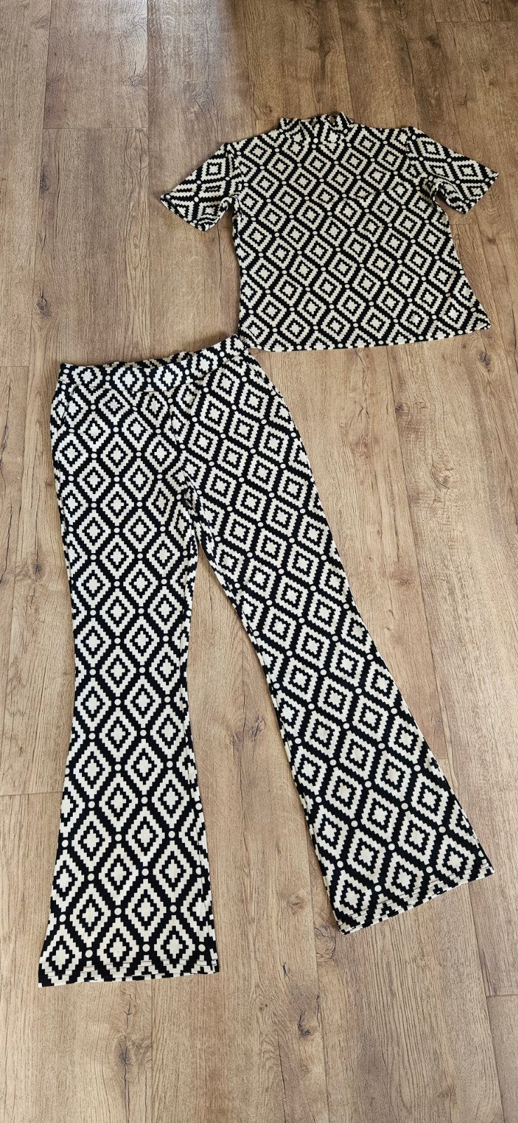 Damespak prachtig niet gedragen!, Kleding | Dames, Zwart, Maat 42/44 (L), Ophalen of Verzenden, Zo goed als nieuw