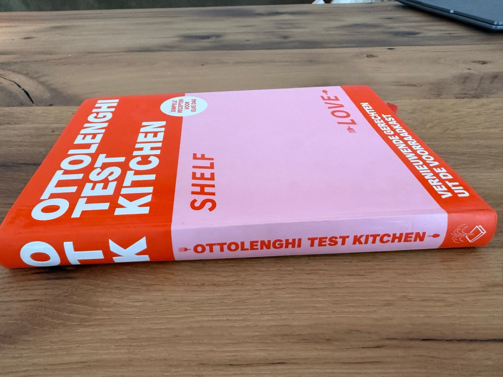 Ottolenghi Test Kitchen: Shelf - Simpele recepten, Ophalen, Hoofdgerechten, Midden-Oosten en Marokko, Zo goed als nieuw
