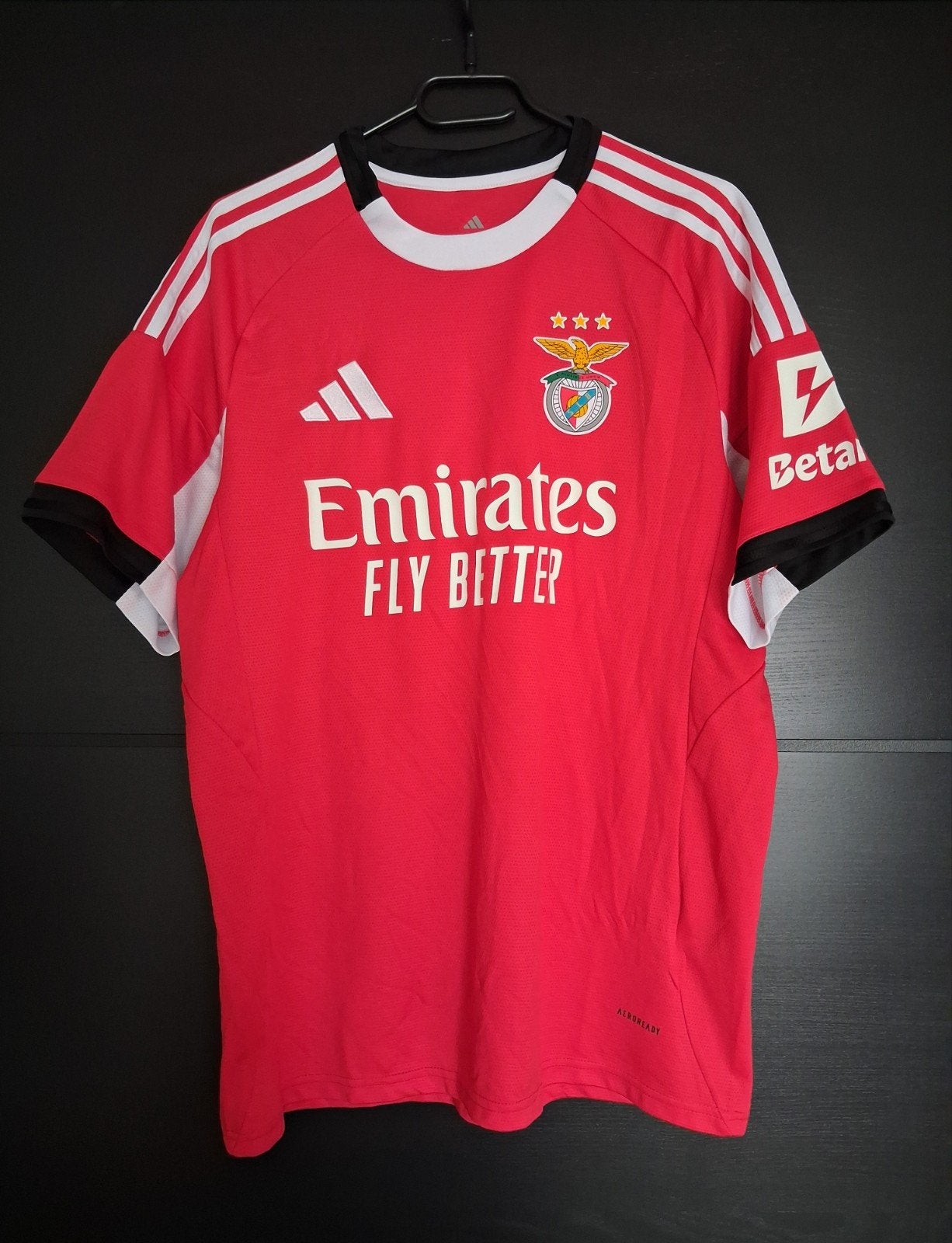 Nieuw Benfica voetbalshirt - Maat L, Maat L, Ophalen of Verzenden, Nieuw, Shirt