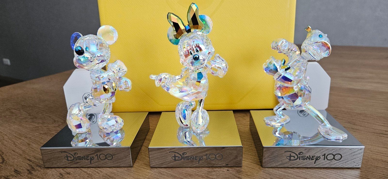 Swarovski Disney Set 100 Jaar Mickey, Minnie en Donald, Ophalen of Verzenden, Nieuw, Figuurtje