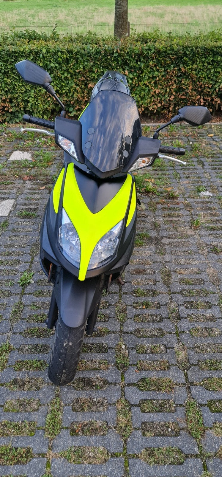 Kymco Super 8 (2011) 4-takt, 50cc, 14 inch wielen, Fietsen en Brommers, Ophalen, Gebruikt, Benzine, 50 cc