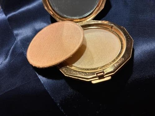 VINTAGE CARON  Paris Poederdoosje met Spiegel en Poeder, Sieraden, Tassen en Uiterlijk, Gebruikt, Gehele gezicht, Ophalen of Verzenden