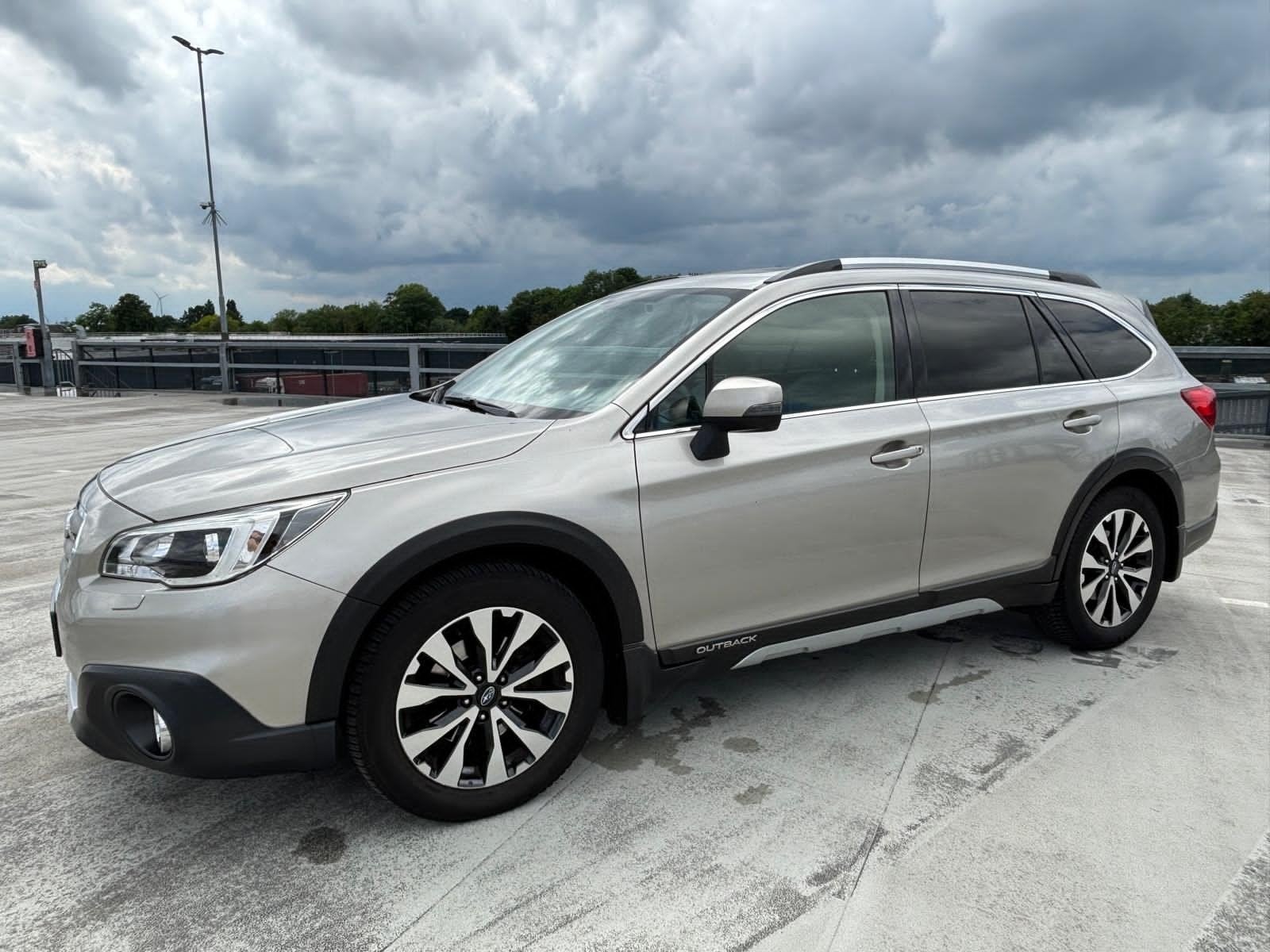 Subaru Outback 2.5i 175PK Lineartronic CVT Eyesight 2015, Auto's, Subaru, Automaat, Zwart, 4 cilinders, 2498 cc
