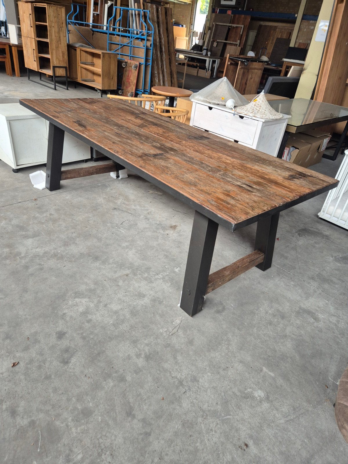 tafel buiten of binnen mooi blad eiken bielzen oud look, Huis en Inrichting, Ophalen, Rechthoekig, 50 tot 100 cm