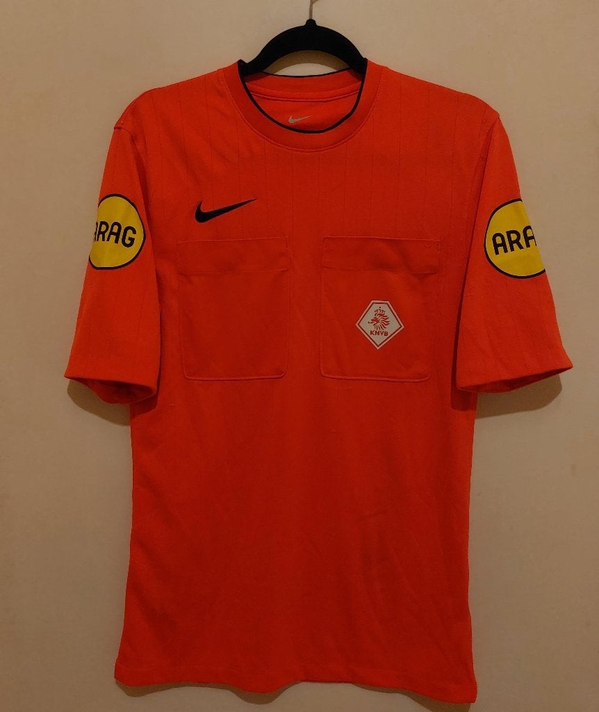 Scheidsrechtersshirt Nike / KNVB (maat S), Maat S, Ophalen of Verzenden, Gebruikt, Shirt