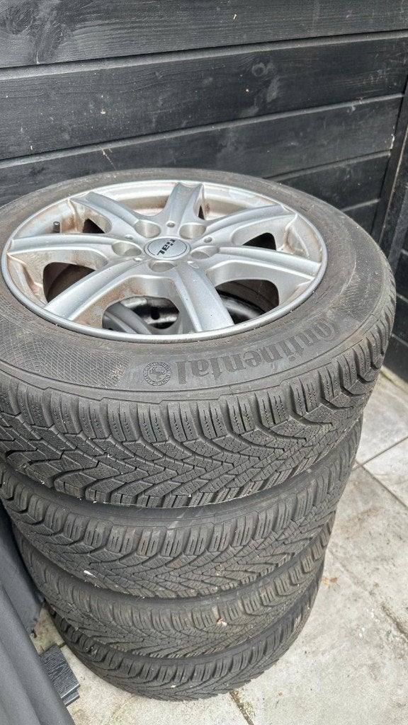 winterbanden met velgen, maat 185/60 R 15 T, Ophalen, Gebruikt, 15 inch, Band(en)