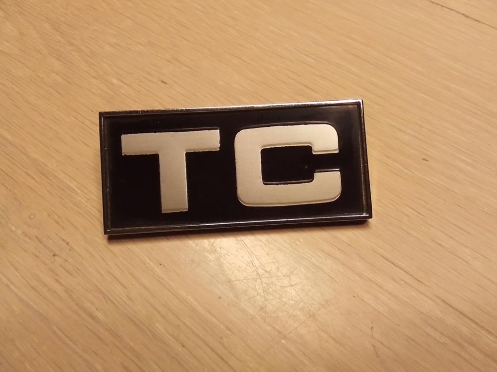TRIUMPH TC BADGE, Ophalen of Verzenden