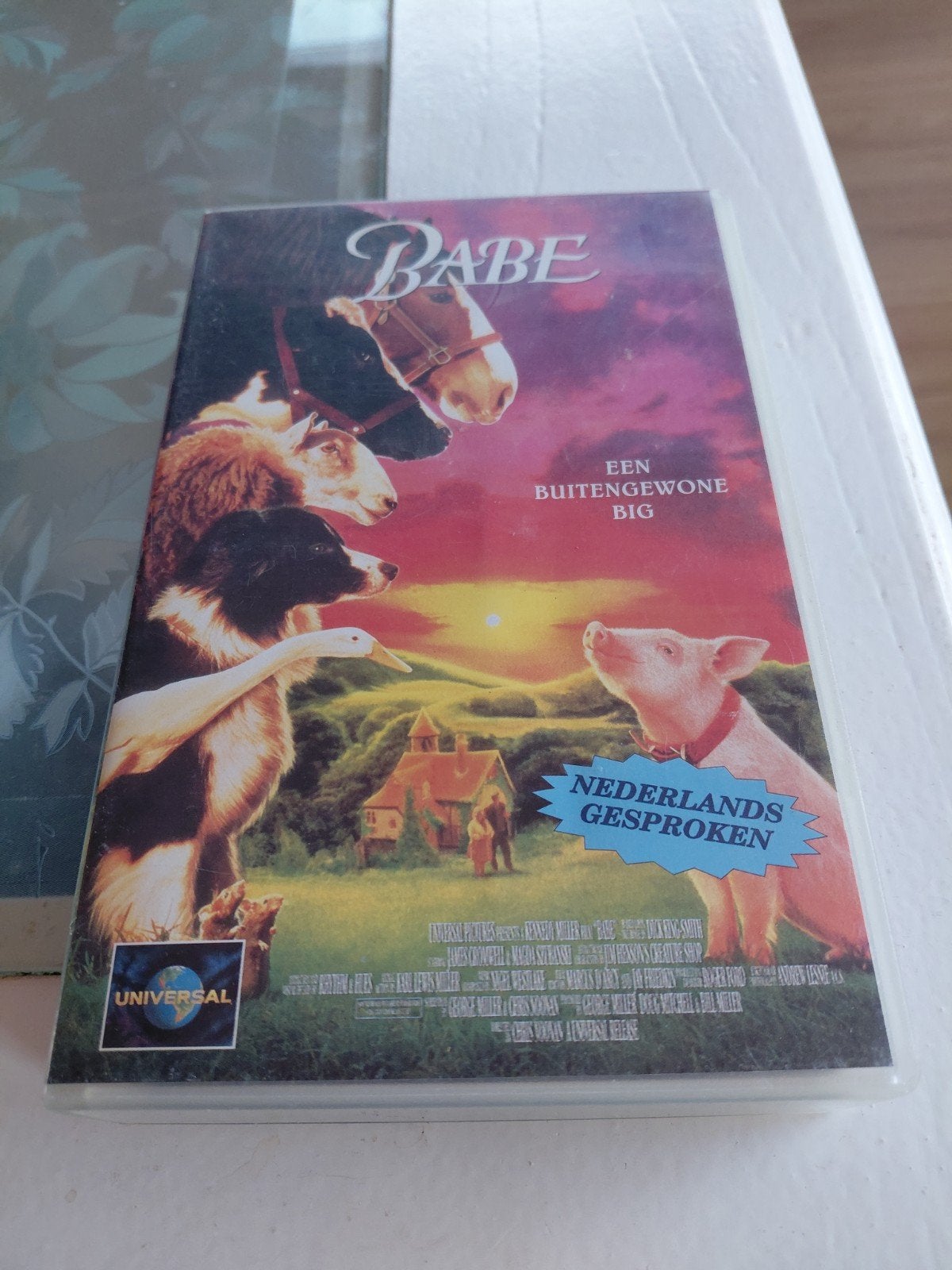 Babe - een buitengewoon biggetje videoband., Cd's en Dvd's, Gebruikt, Alle leeftijden, Ophalen of Verzenden, Kinderprogramma of -film
