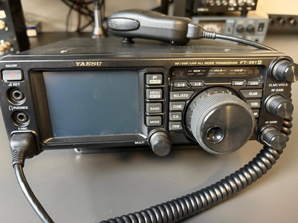 Yaesu FT-991A – compleet in originele doos, Telecommunicatie, Zenders en Ontvangers, Ophalen of Verzenden, Zo goed als nieuw, Zender en Ontvanger