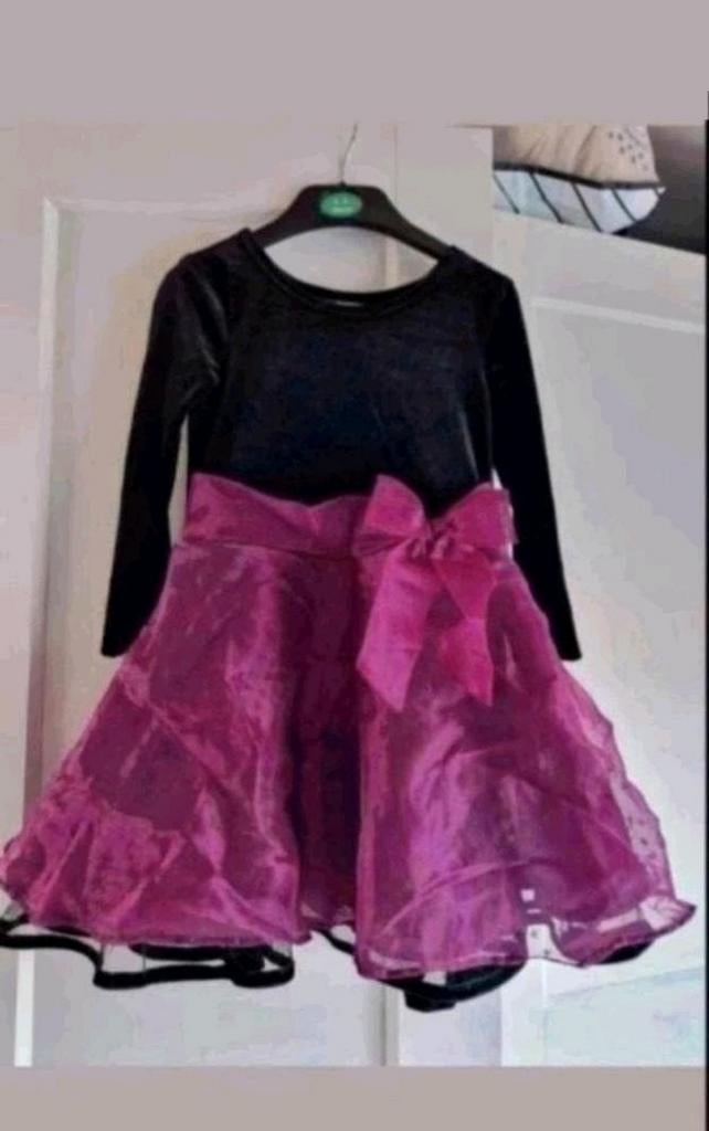 Mooi feestelijk jurk maat 116-122, Kinderen en Baby's, Kinderkleding | Maat 116, Ophalen of Verzenden, Zo goed als nieuw, Meisje