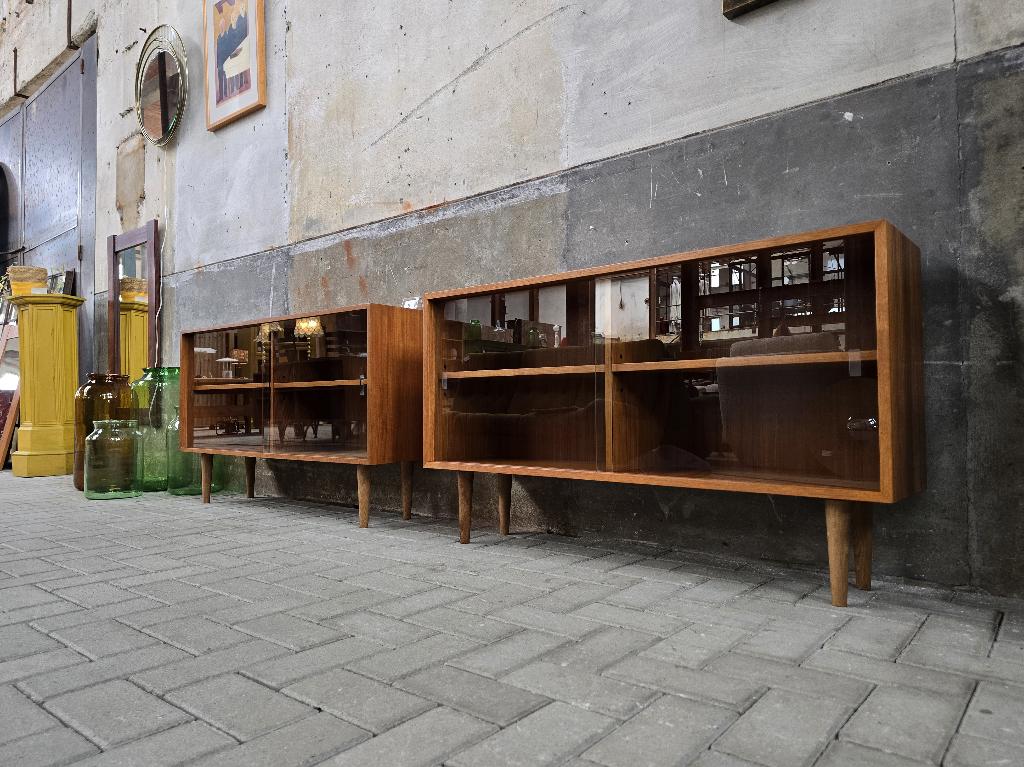 Mid Century Teak Dressoir Lowboard Vintage Lage Vitrine Kast, Huis en Inrichting, Kasten | Dressoirs, 100 tot 150 cm, Ophalen of Verzenden