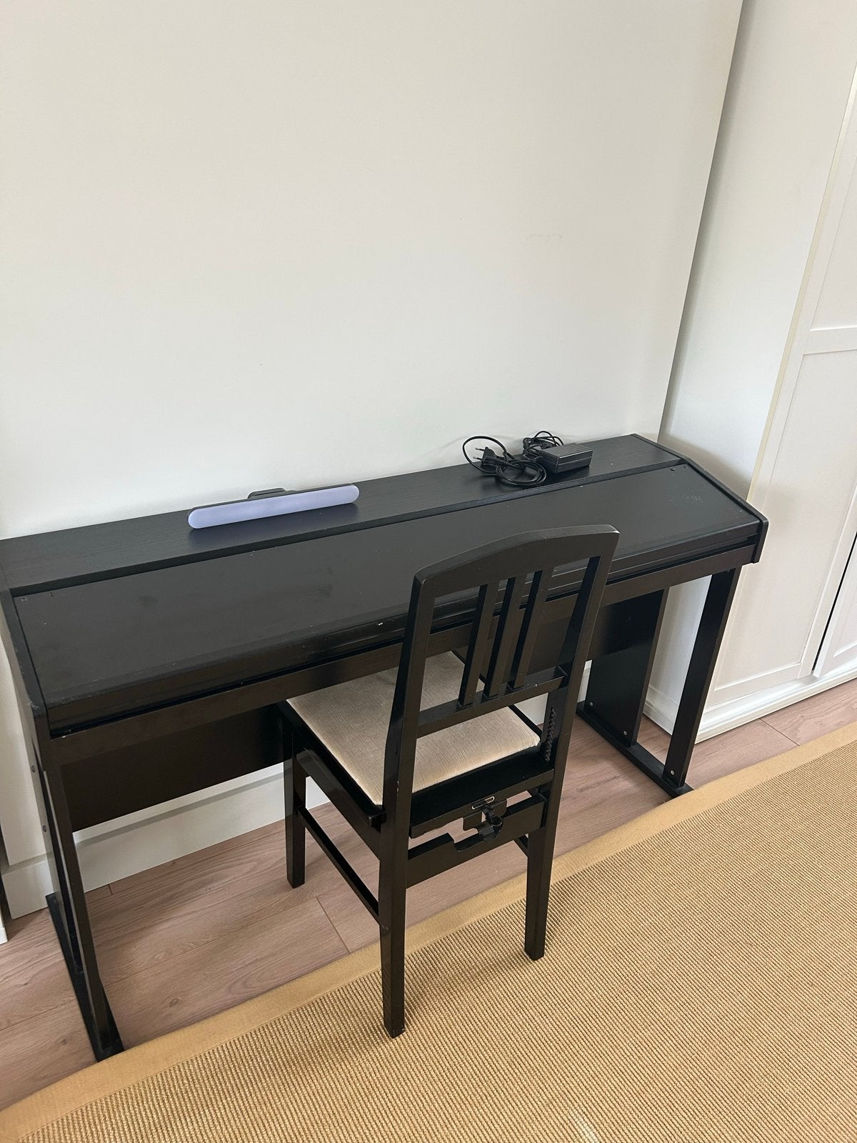 Zwarte Digitale piano met Beethoven pianostoel en LED lamp, Muziek en Instrumenten, Piano's, Ophalen, Zwart, Digitaal, Zo goed als nieuw